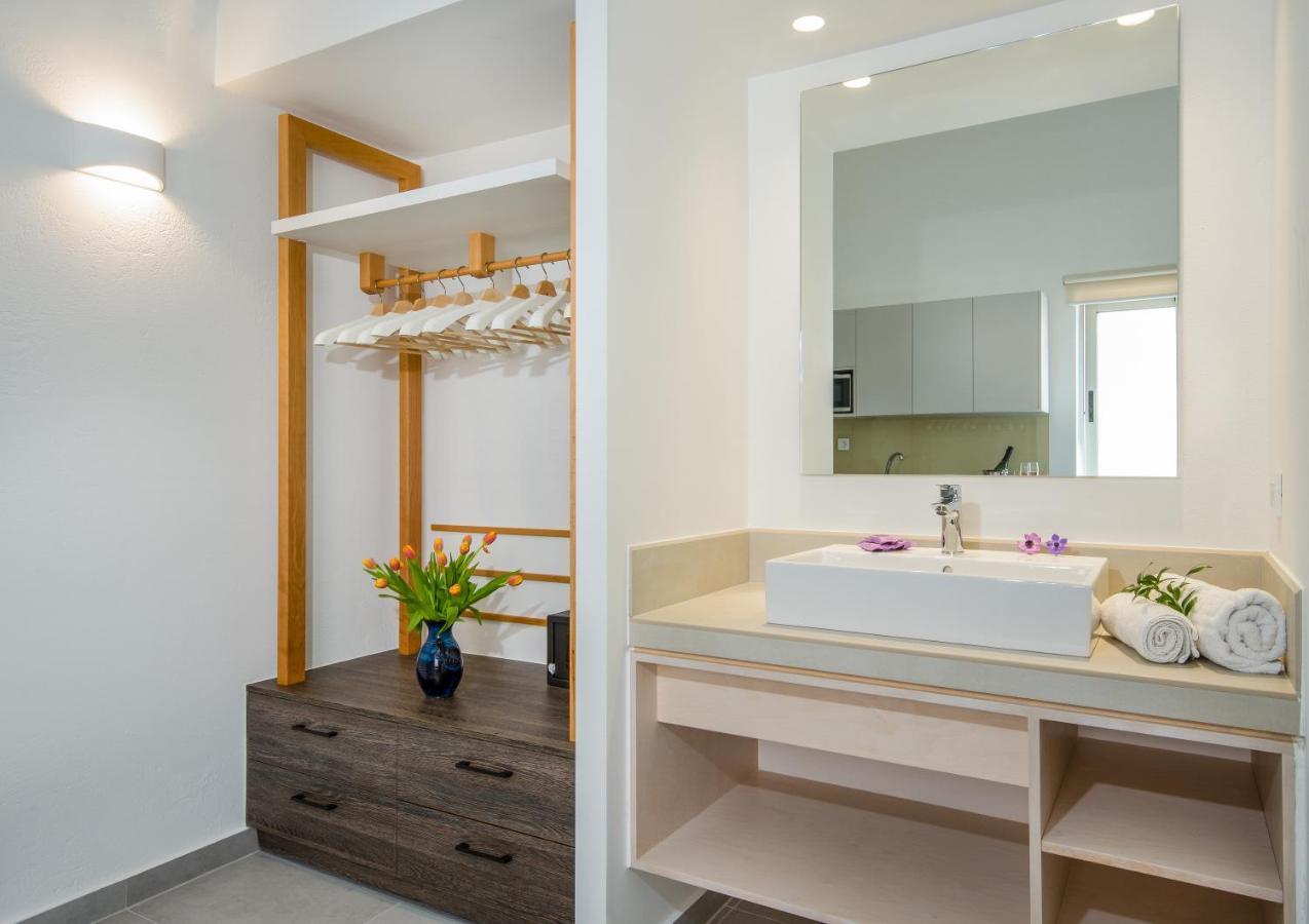 Lotus Hotel Apartments Kato Daratso Luaran gambar