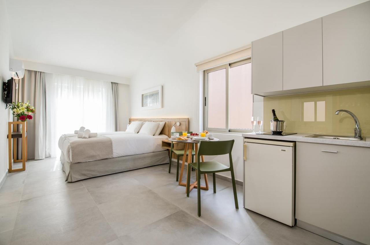 Lotus Hotel Apartments Kato Daratso Luaran gambar