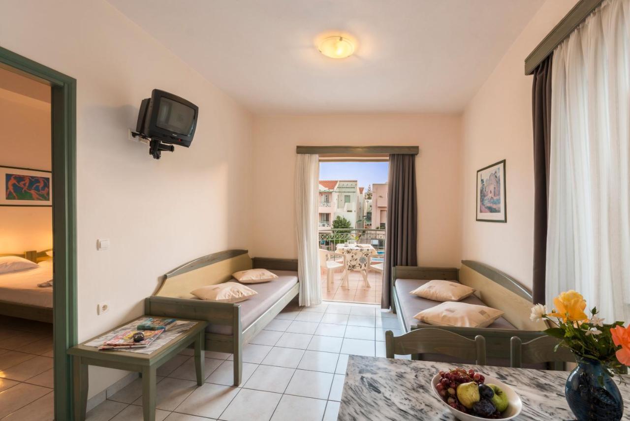 Lotus Hotel Apartments Kato Daratso Luaran gambar