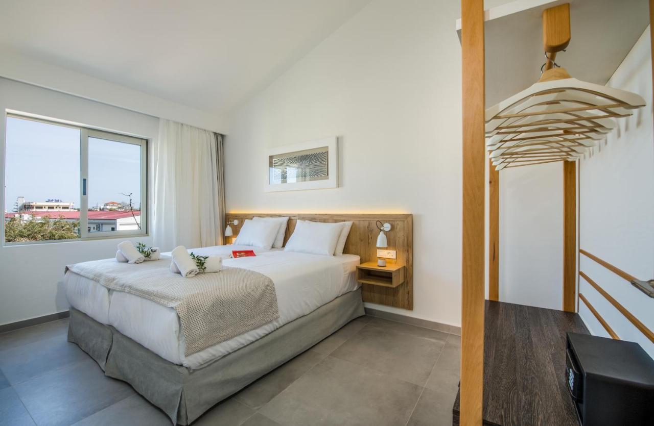 Lotus Hotel Apartments Kato Daratso Luaran gambar