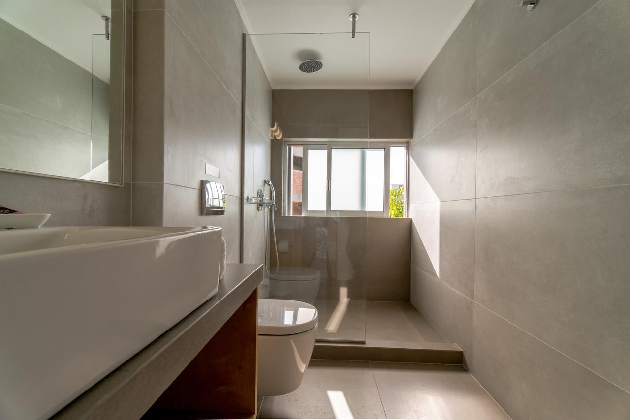 Lotus Hotel Apartments Kato Daratso Luaran gambar