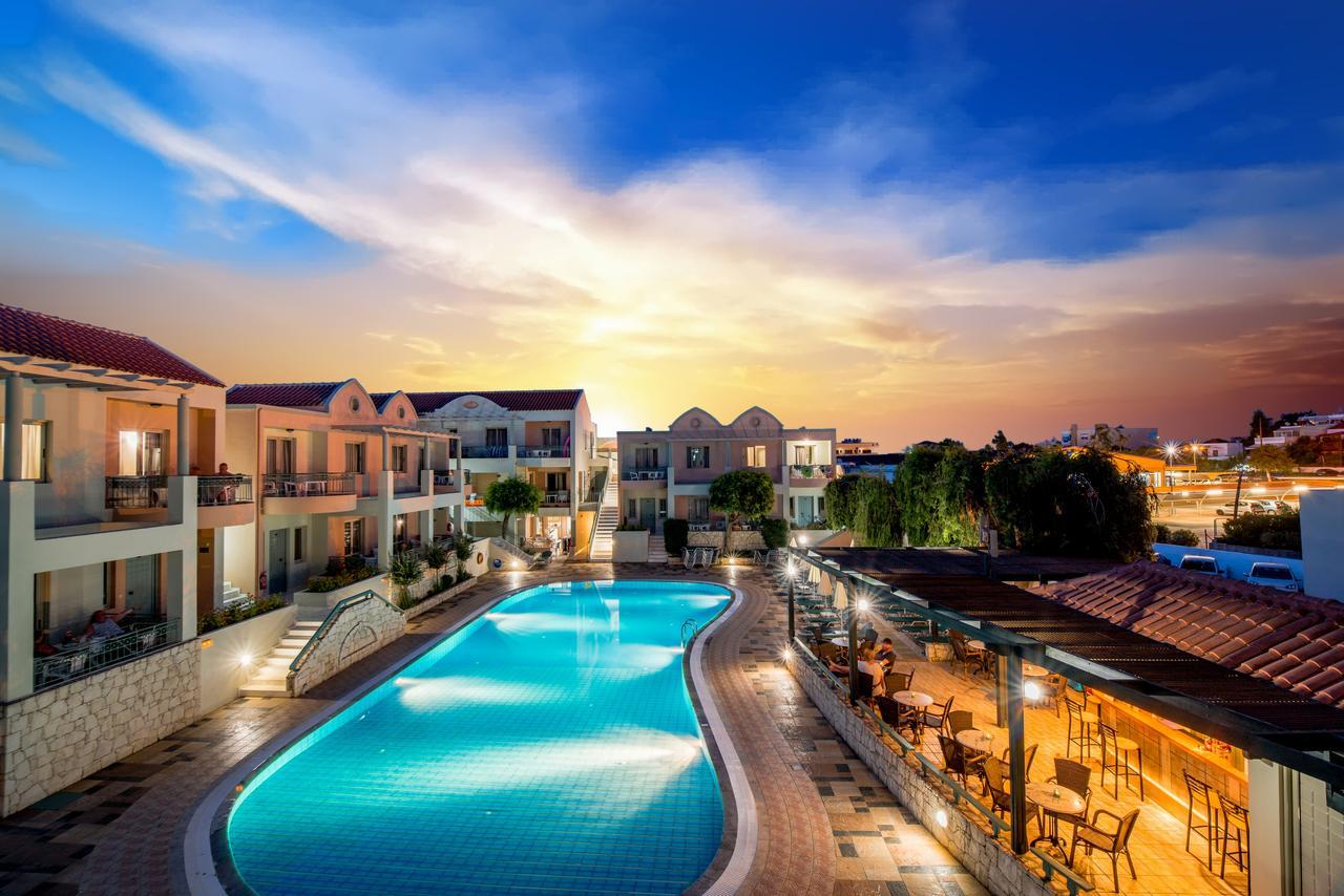 Lotus Hotel Apartments Kato Daratso Luaran gambar